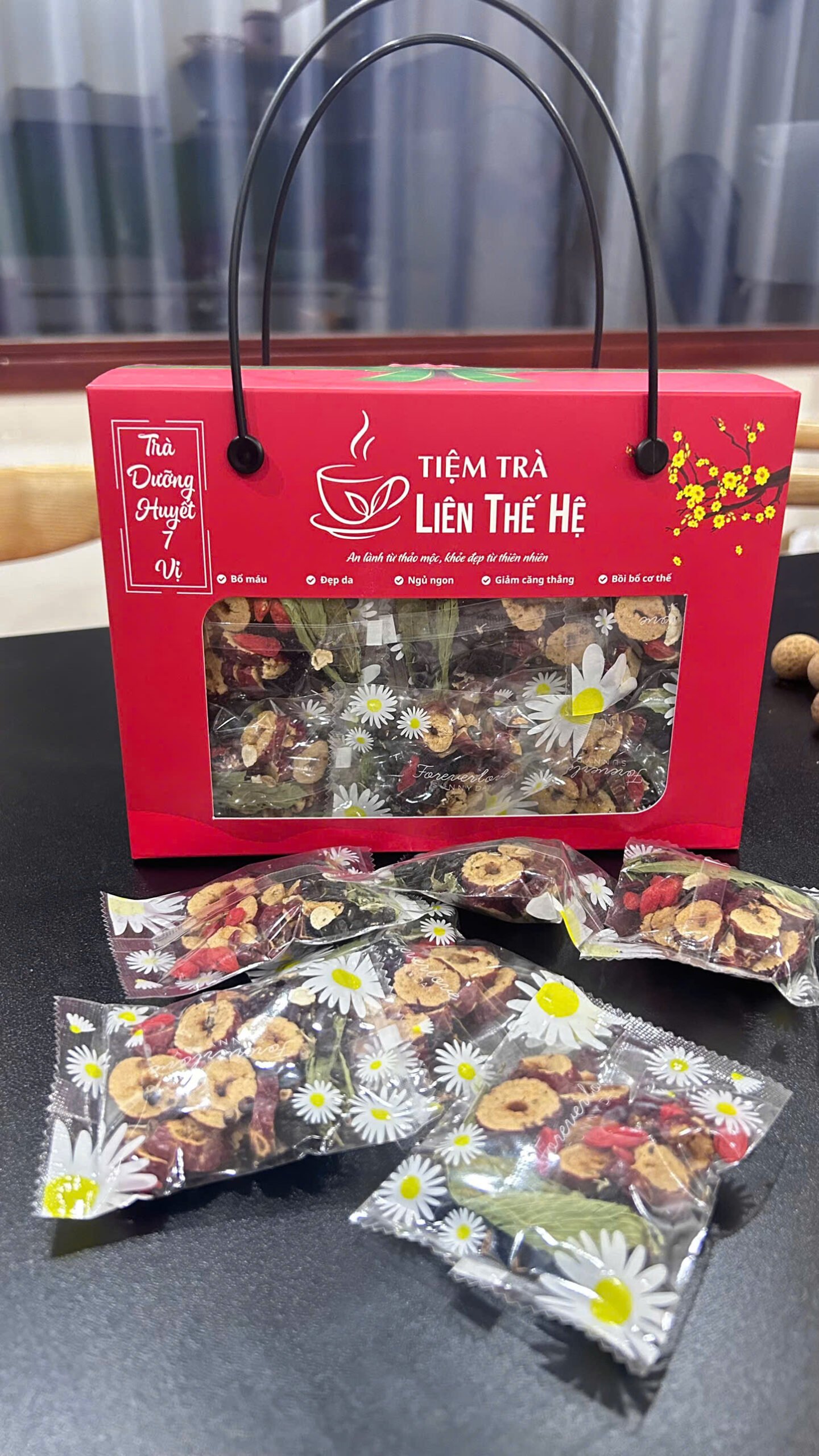 Trà dưỡng huyết 7 vị